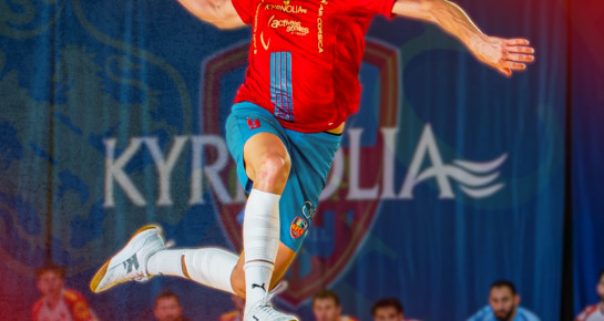 Tony reste rouge et bleu !